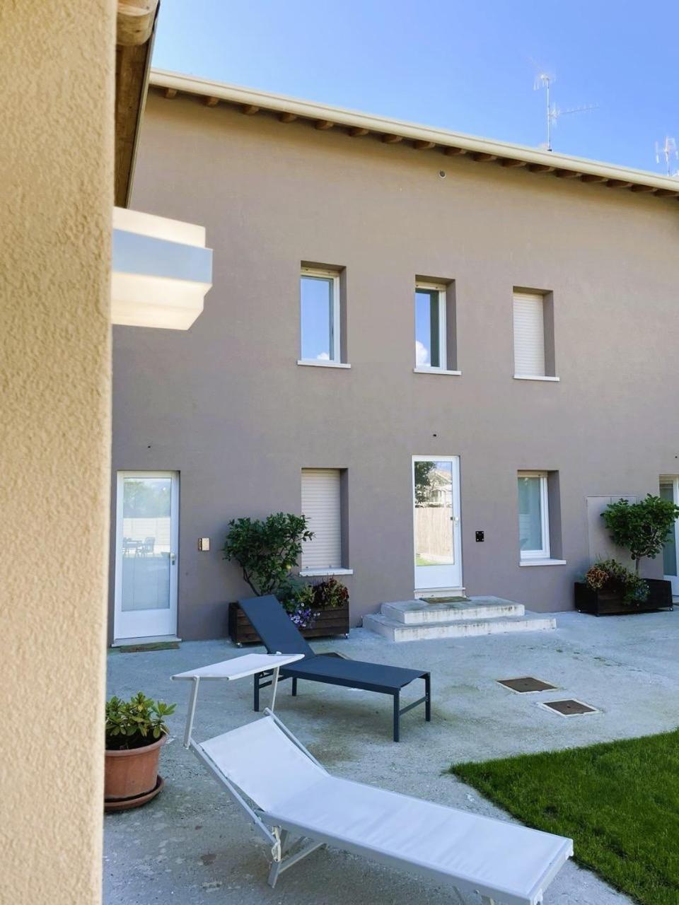 Cavecchie Desenzano Apartment Desenzano del Garda Exterior photo